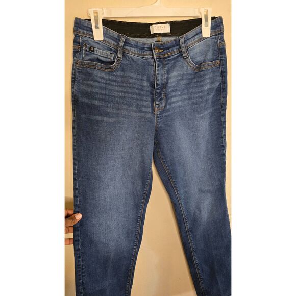 Curve Appeal Women's Jeans Size 10/30 Dark Wash Slim Fit Stretch Mid Rise Denim - Picture 3 of 9
